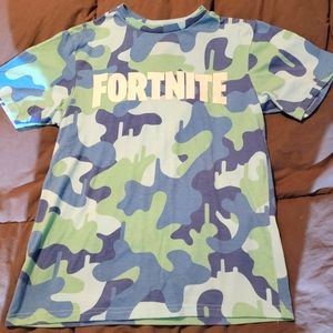Boy's XL Fortnite Shirt
